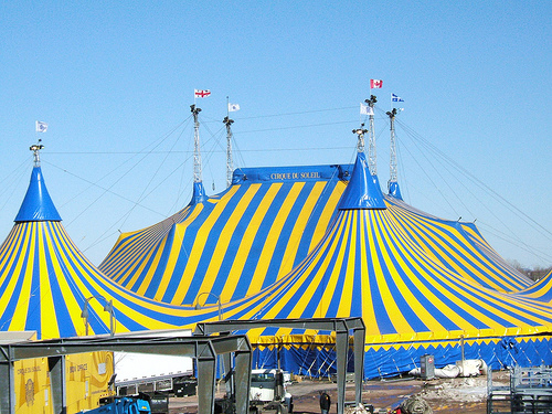 cirque-big-top