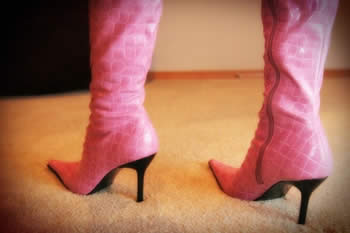 pink_boots.jpg